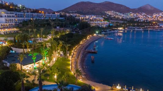 YASMIN BODRUM RESORT Pools & Beach